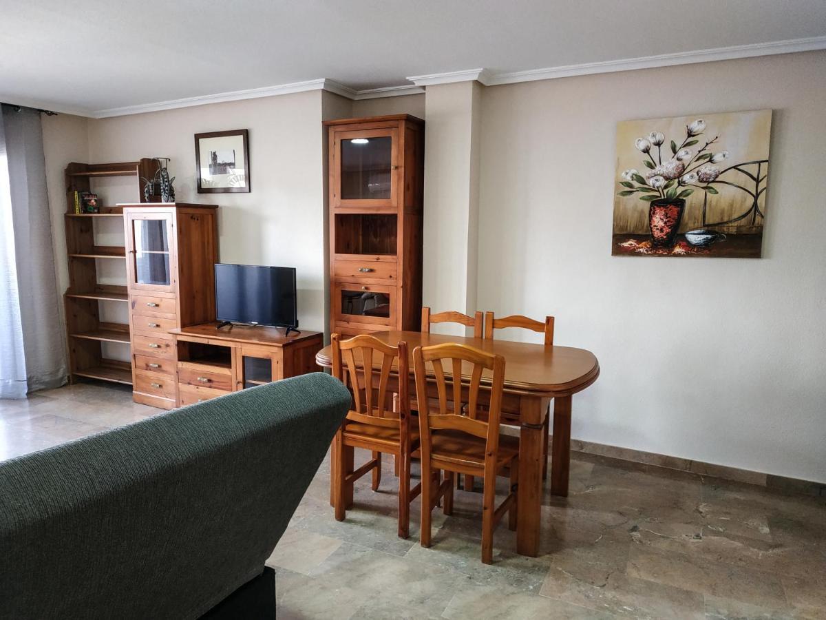 Apartamentos Deluxe San Julian Torrevieja Ngoại thất bức ảnh