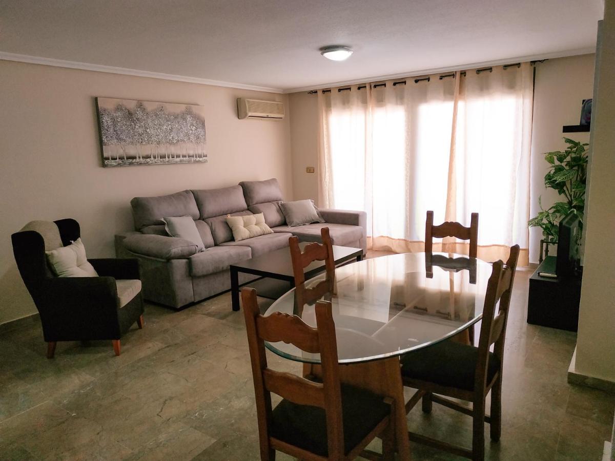 Apartamentos Marina San Julian Torrevieja Ngoại thất bức ảnh